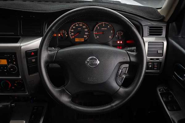 2010 Nissan Patrol ST GU 7