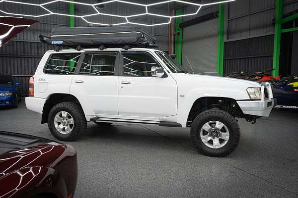 2010 Nissan Patrol ST GU 7