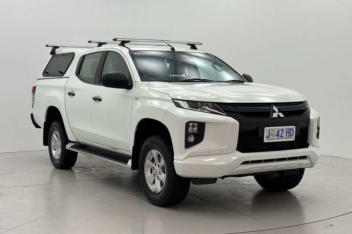 2020 Mitsubishi Triton GLX+ MR 4X4