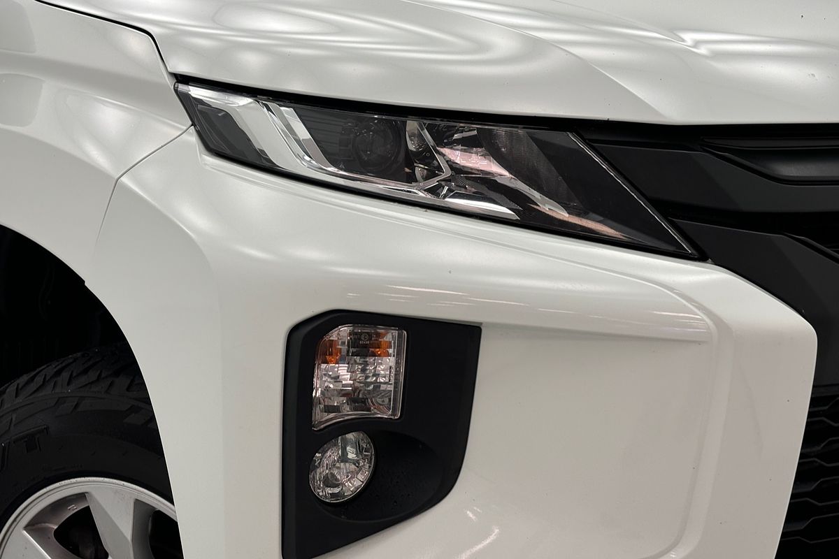 2020 Mitsubishi Triton GLX+ MR 4X4