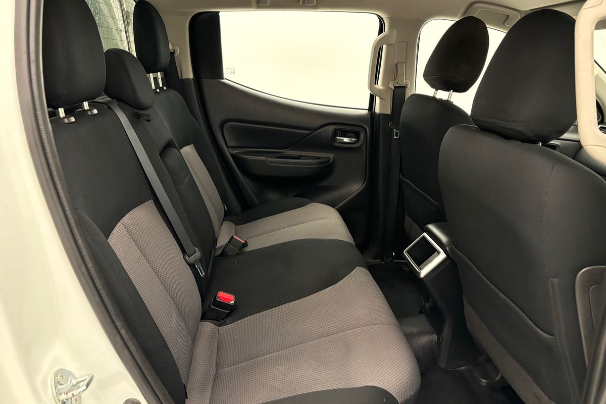 2020 Mitsubishi Triton GLX+ MR 4X4