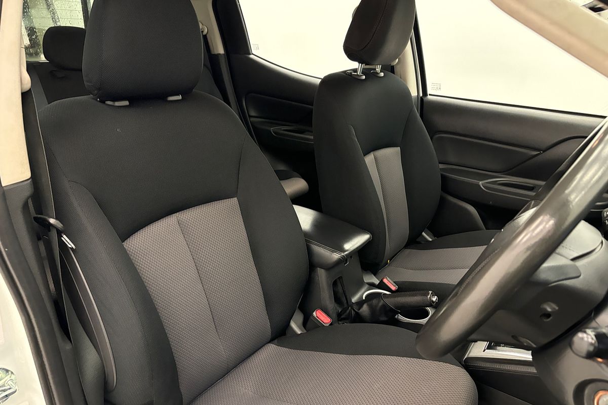 2020 Mitsubishi Triton GLX+ MR 4X4