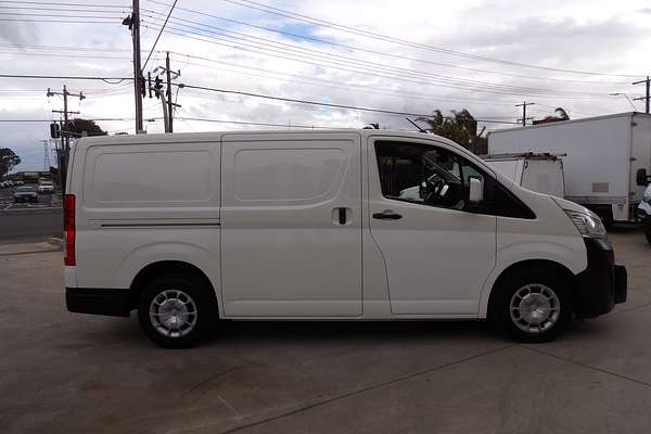 2021 Toyota Hiace  GDH300R LWB