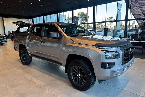 2024 Mitsubishi Triton GLX MV 4X4