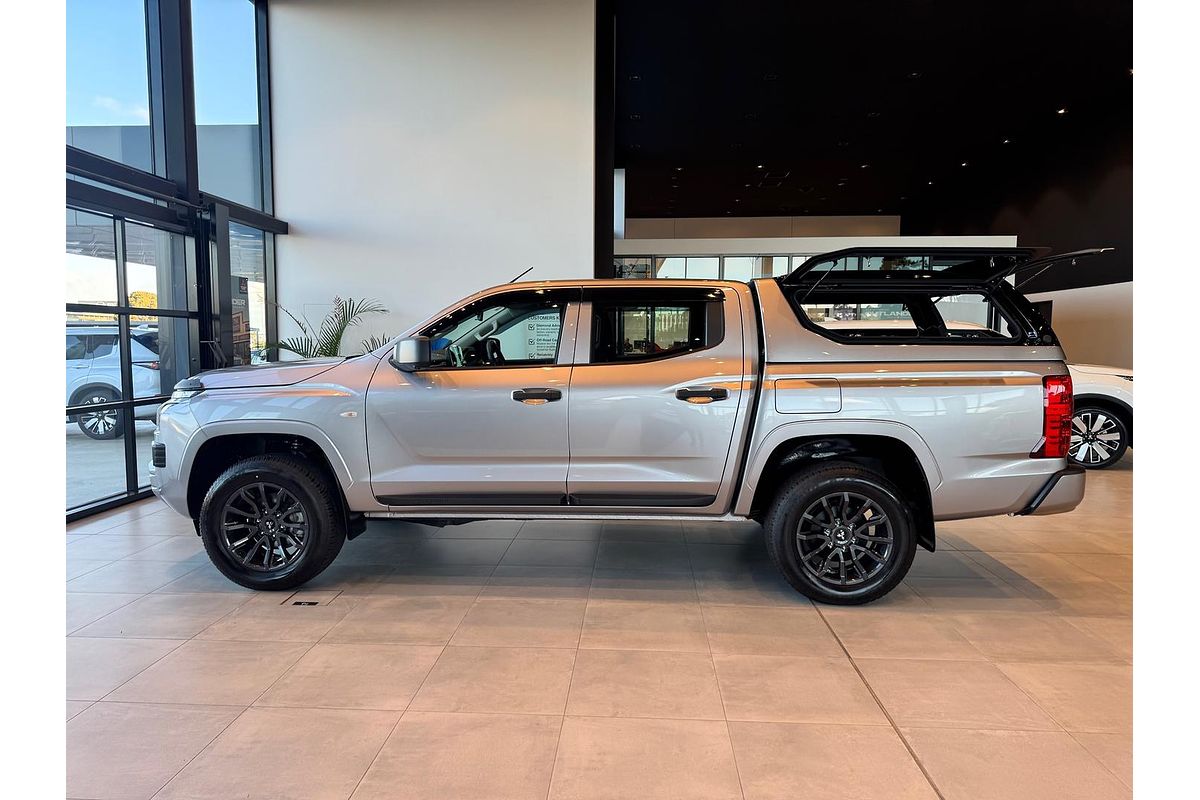 2024 Mitsubishi Triton GLX MV 4X4