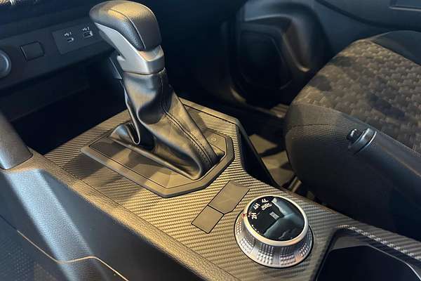 2024 Mitsubishi Triton GLX MV 4X4