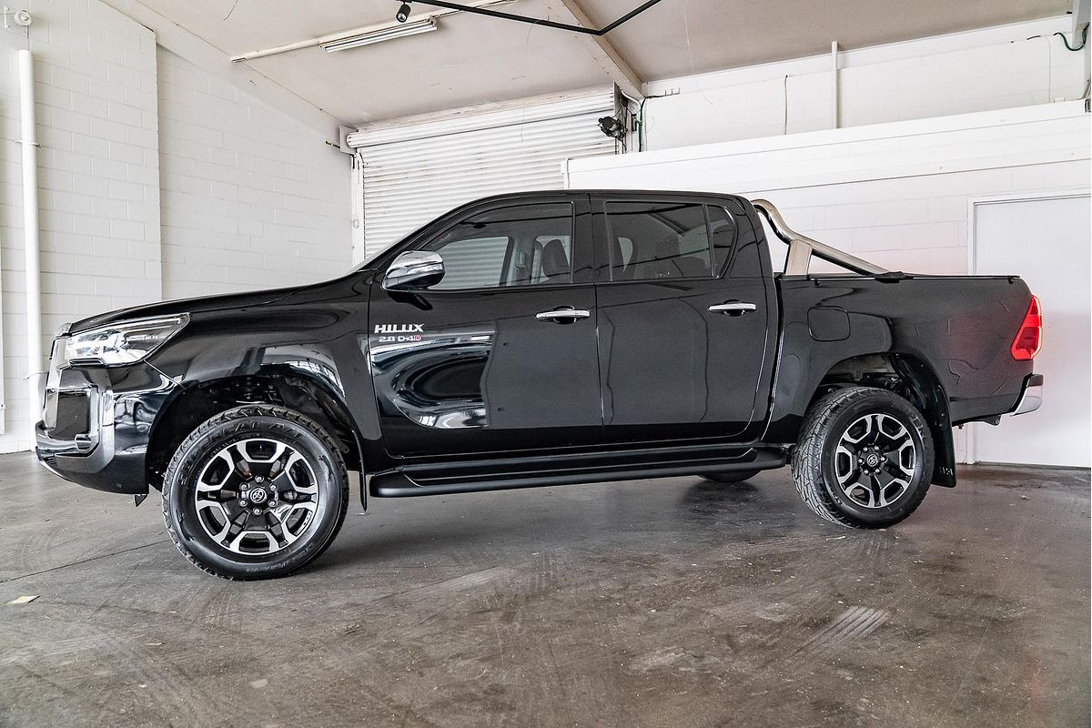 2022 Toyota Hilux SR5 GUN126R 4X4