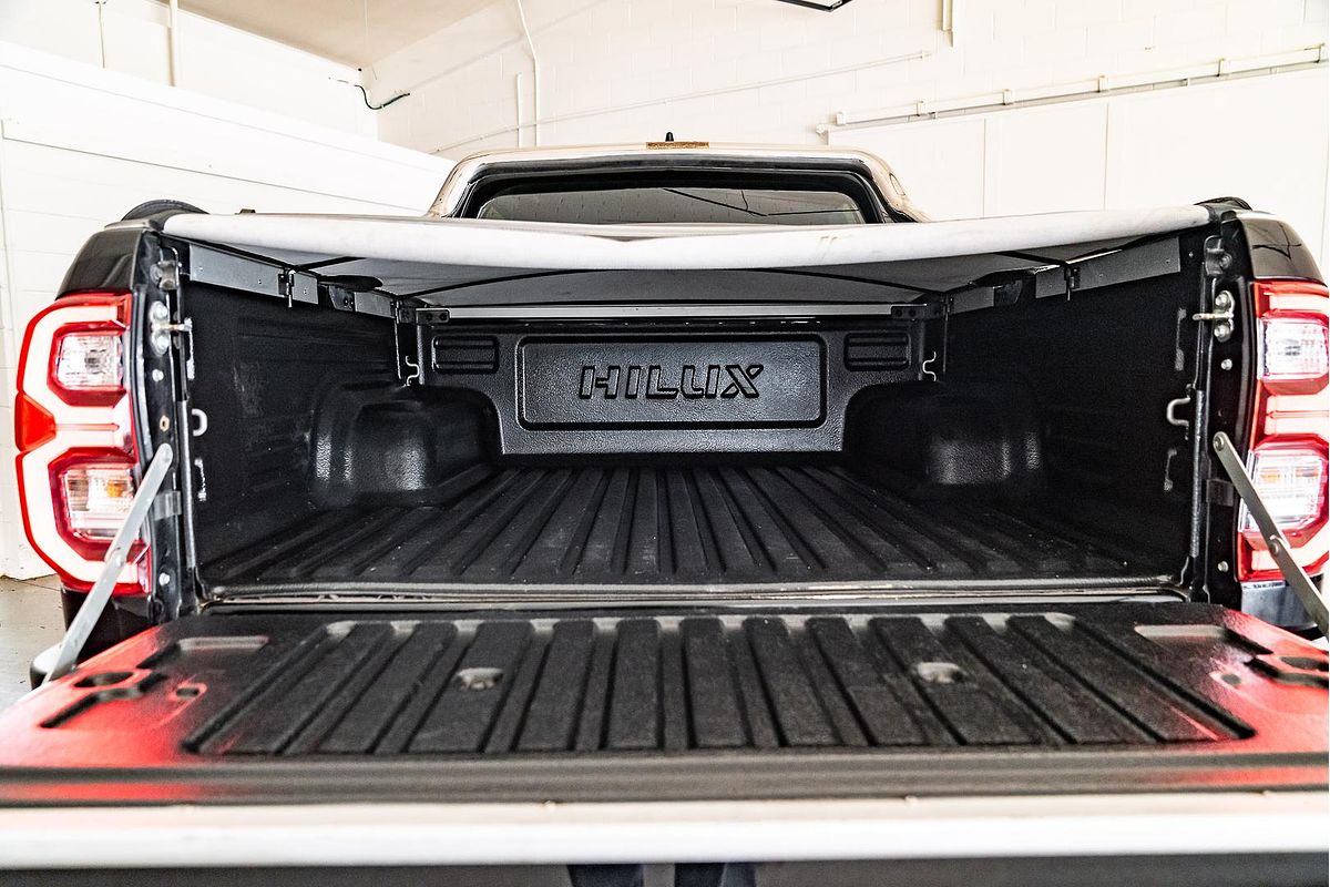 2022 Toyota Hilux SR5 GUN126R 4X4