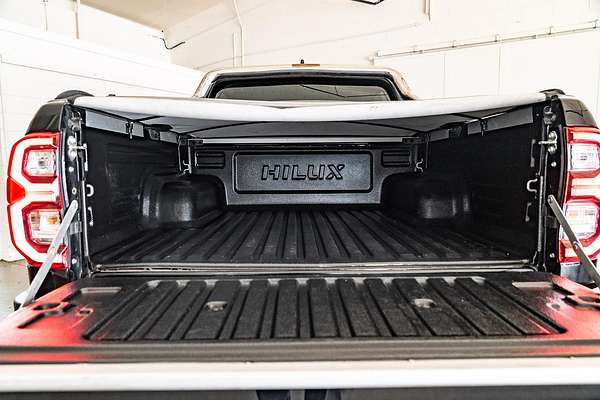 2022 Toyota Hilux SR5 GUN126R 4X4
