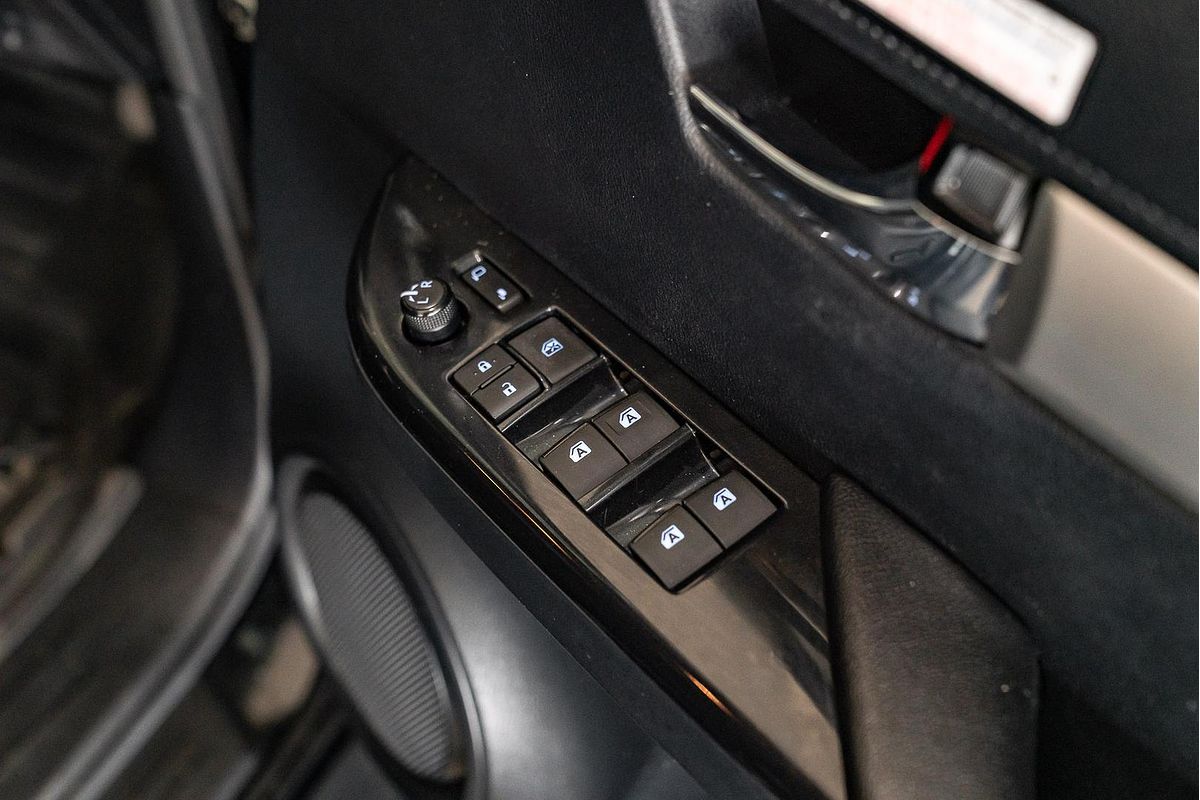 2022 Toyota Hilux SR5 GUN126R 4X4