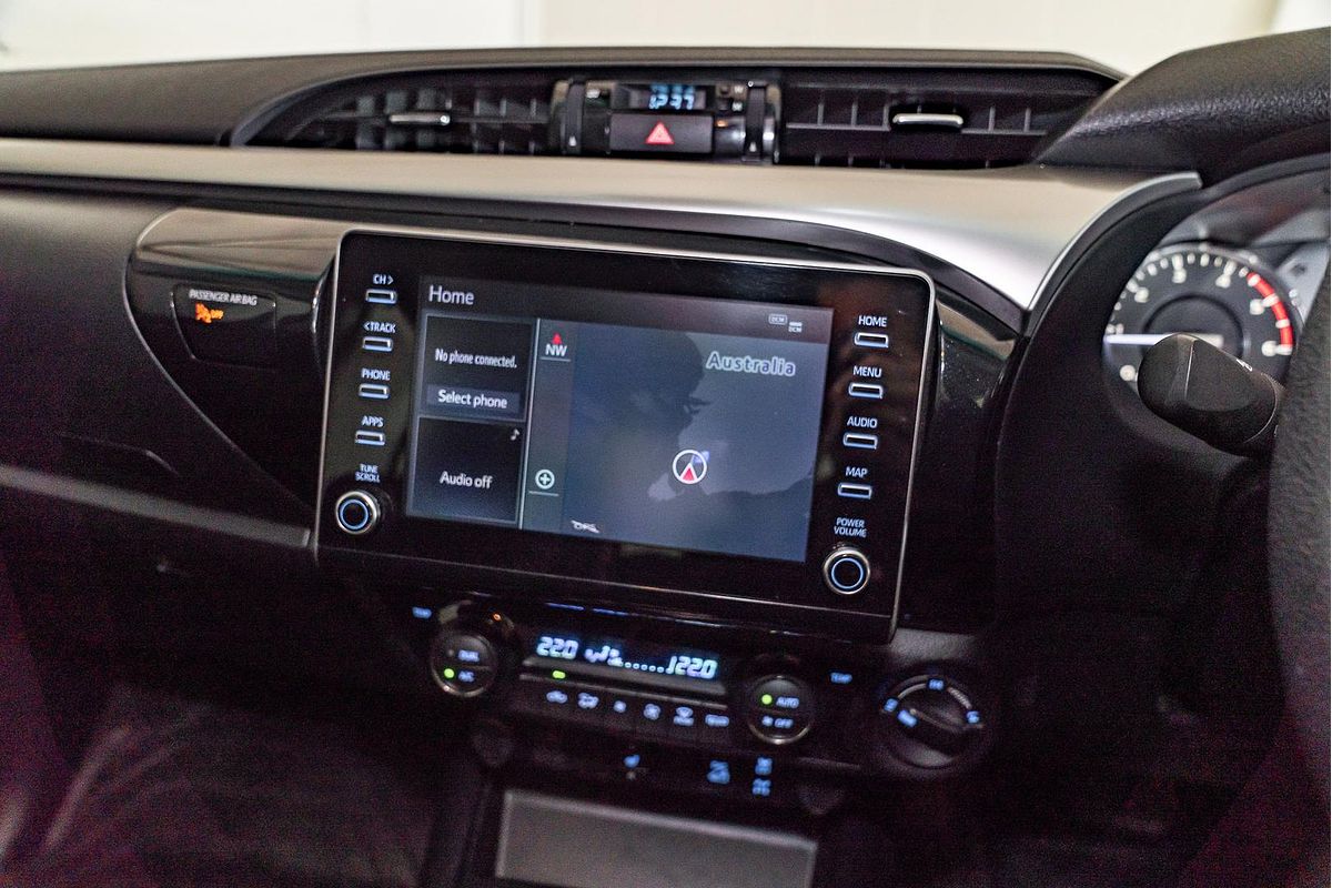 2022 Toyota Hilux SR5 GUN126R 4X4