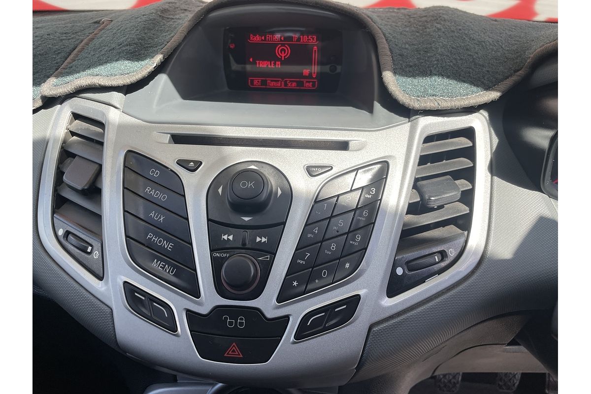 2011 Ford Fiesta CL WT