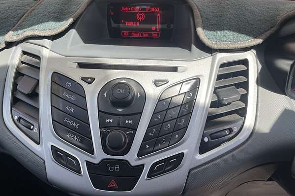 2011 Ford Fiesta CL WT