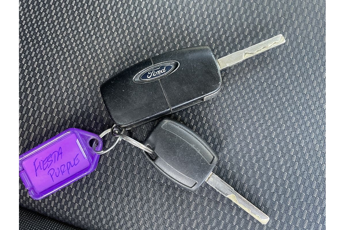 2011 Ford Fiesta CL WT
