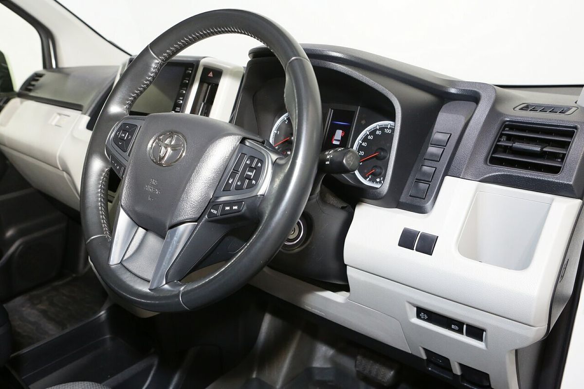 2023 Toyota Hiace GDH320R