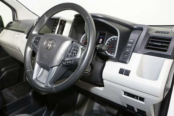 2023 Toyota Hiace GDH320R