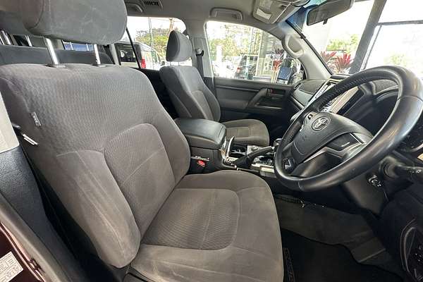 2017 Toyota Landcruiser GXL VDJ200R