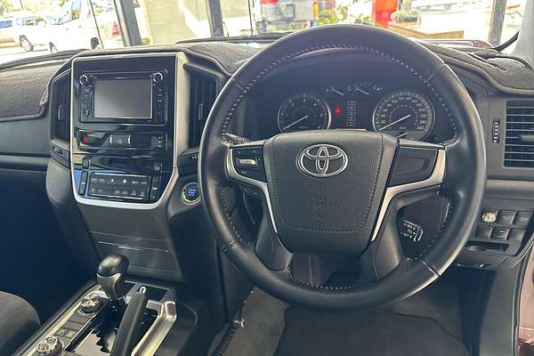2017 Toyota Landcruiser GXL VDJ200R