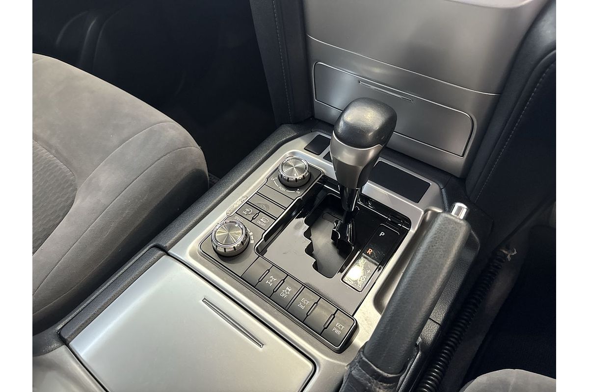 2017 Toyota Landcruiser GXL VDJ200R