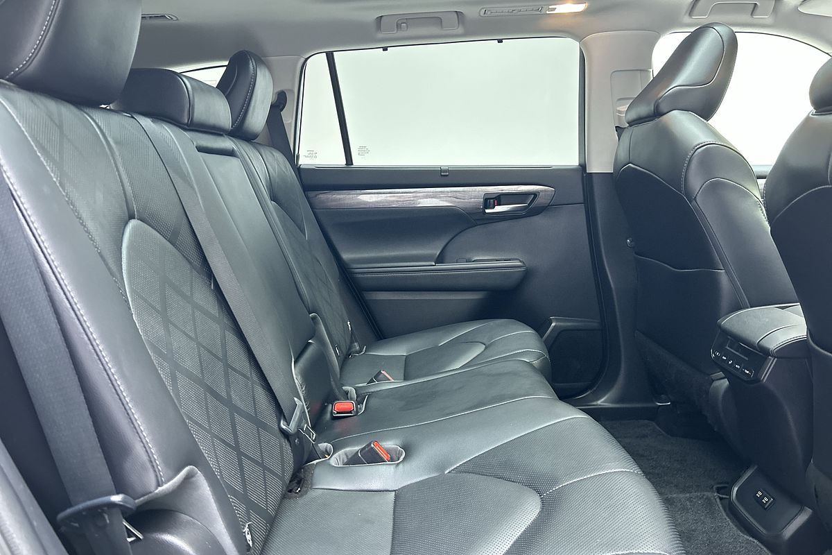2021 Toyota Kluger Grande AXUH78R