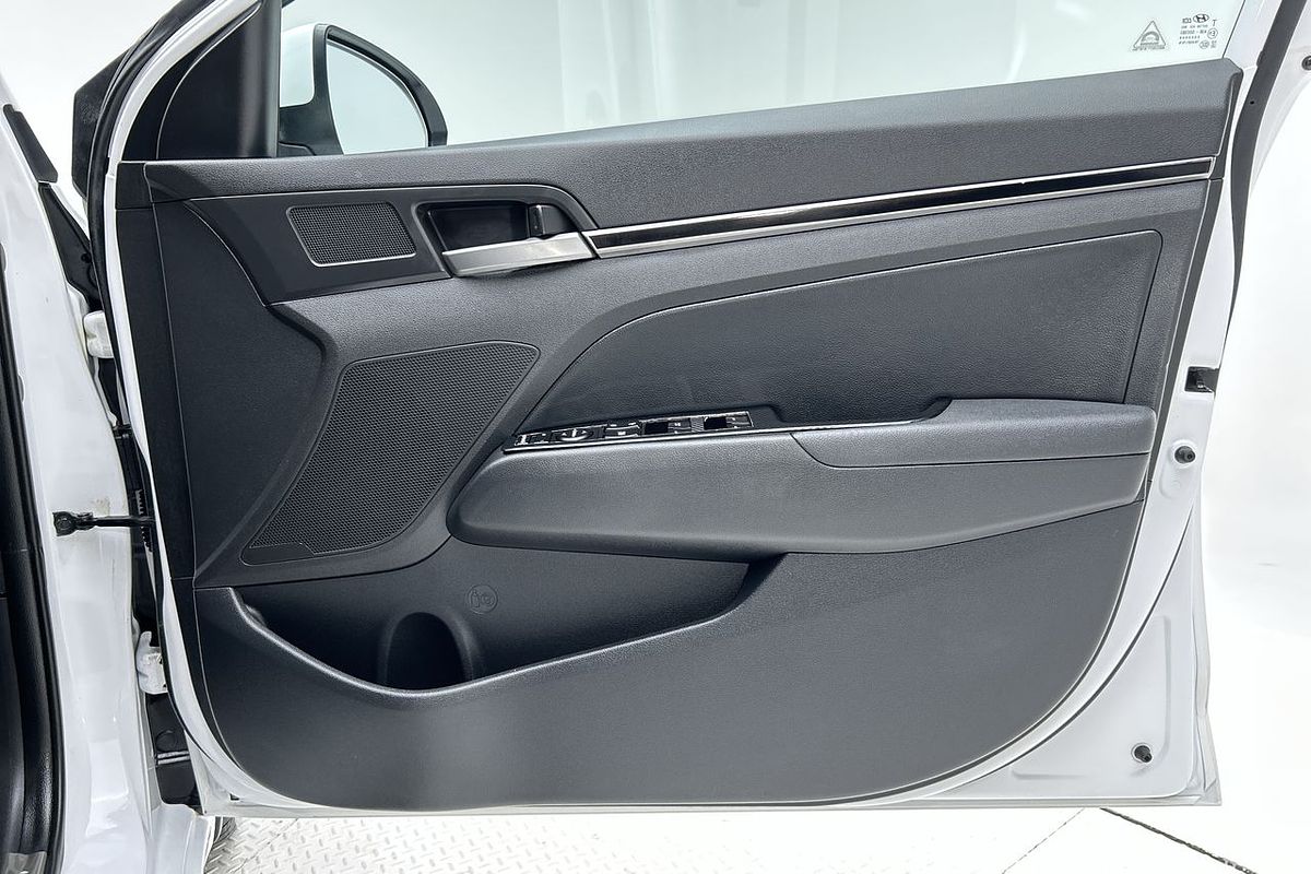 2017 Hyundai Elantra Elite AD