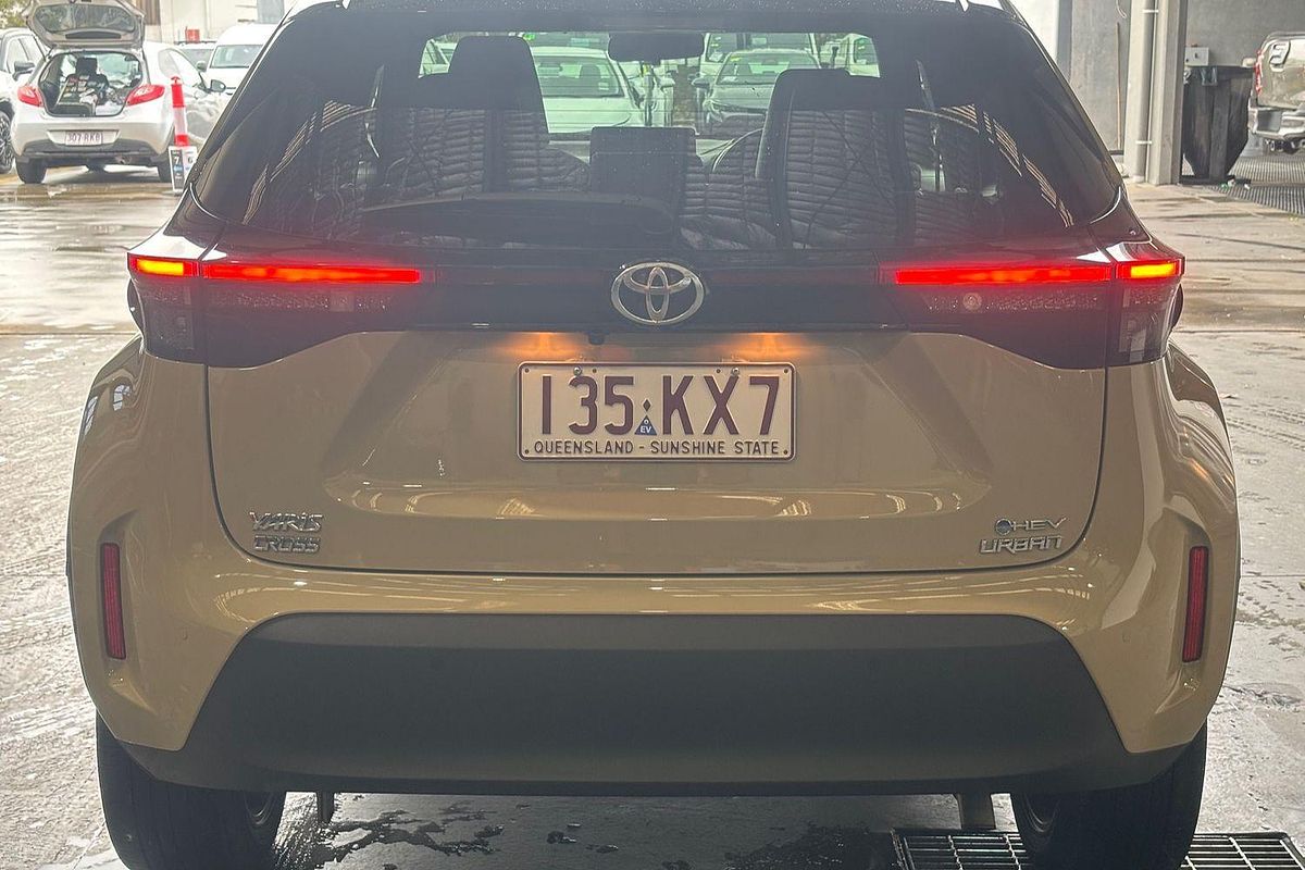 2024 Toyota Yaris Cross Urban MXPJ10R