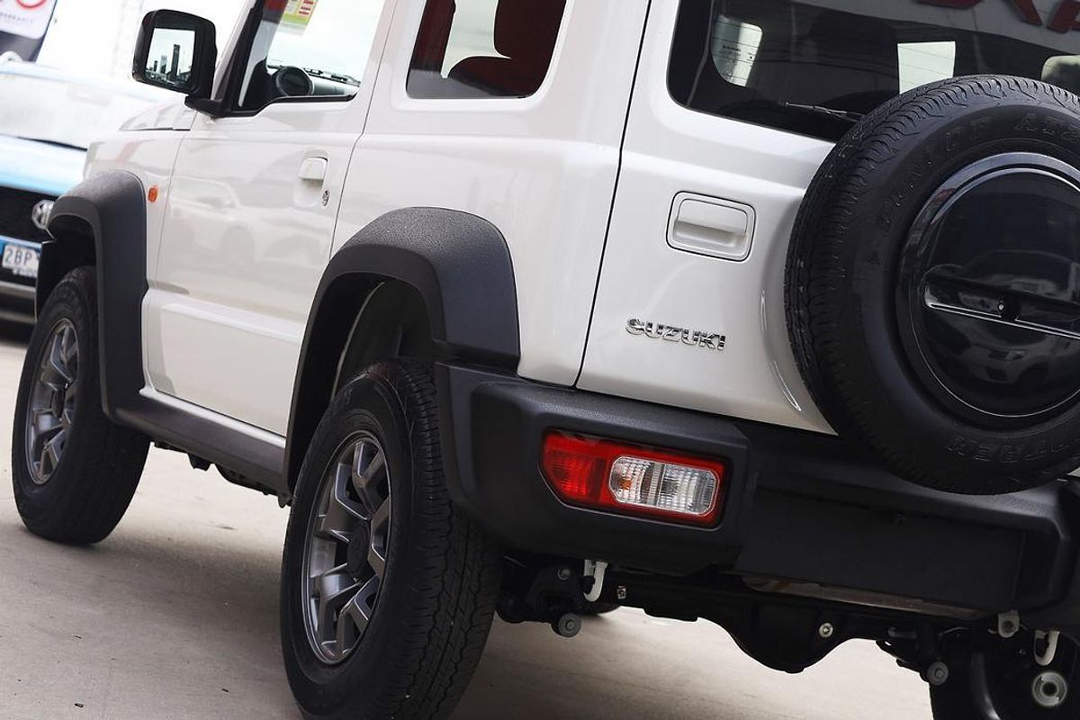 2025 Suzuki Jimny GLX GJ