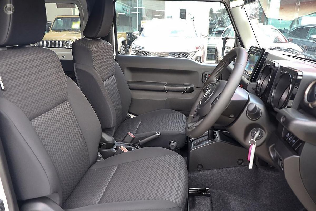 2025 Suzuki Jimny GLX GJ