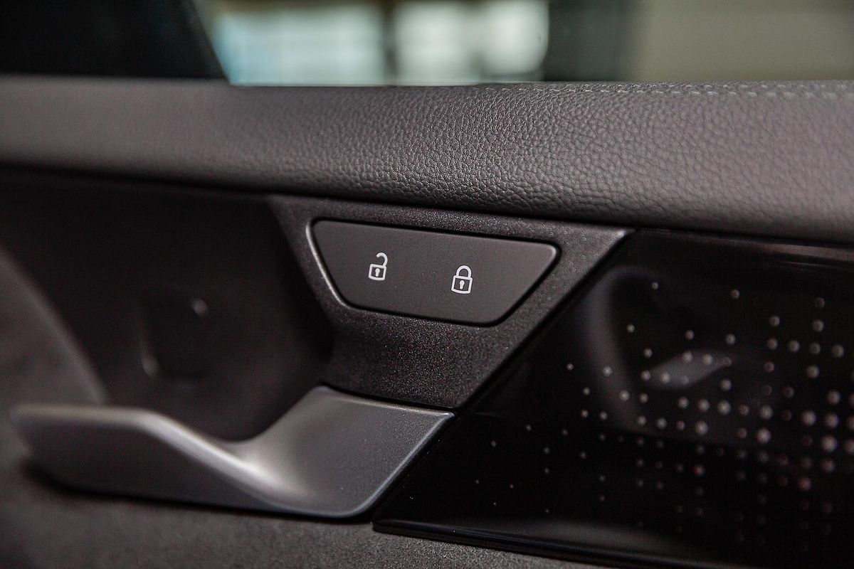2025 Volkswagen Tayron 195TSI R-Line R4