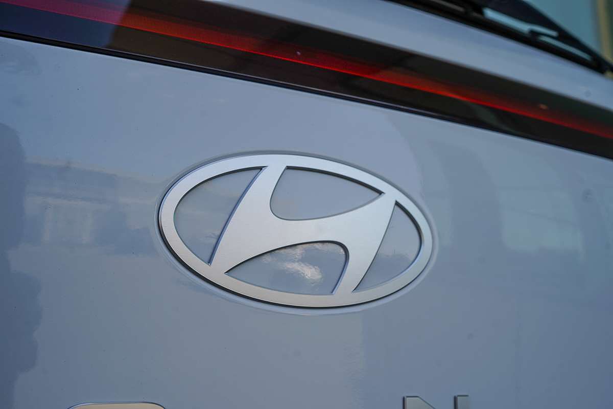 2025 Hyundai Kona Hybrid Premium SX2.V2