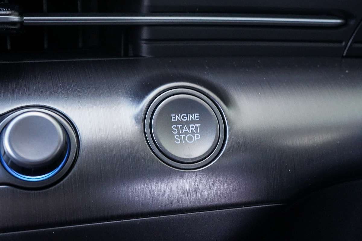 2025 Hyundai Kona Hybrid Premium SX2.V2