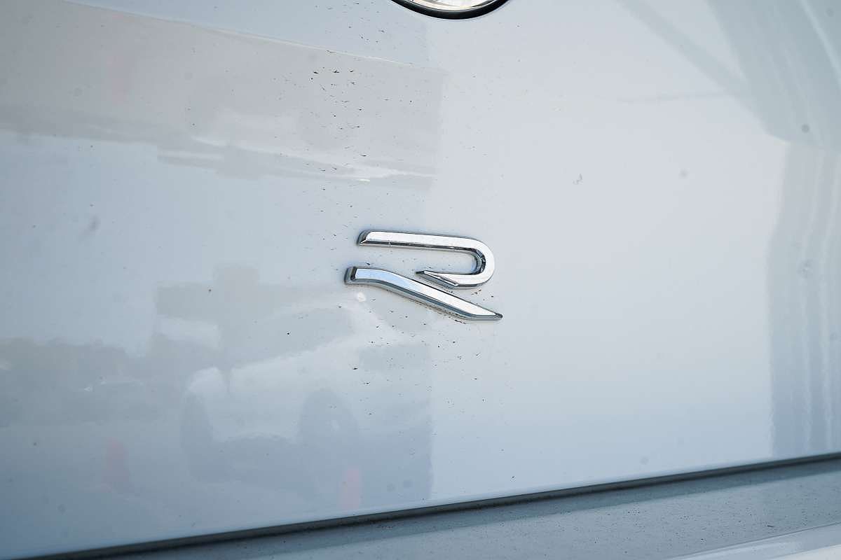 2025 Volkswagen T-Roc R D11