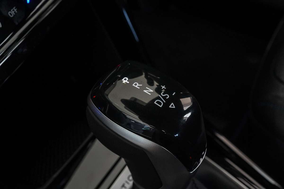 2025 Volkswagen T-Roc R D11