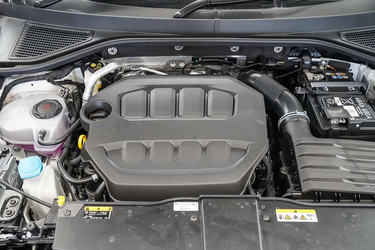 2025 Volkswagen T-Roc R D11