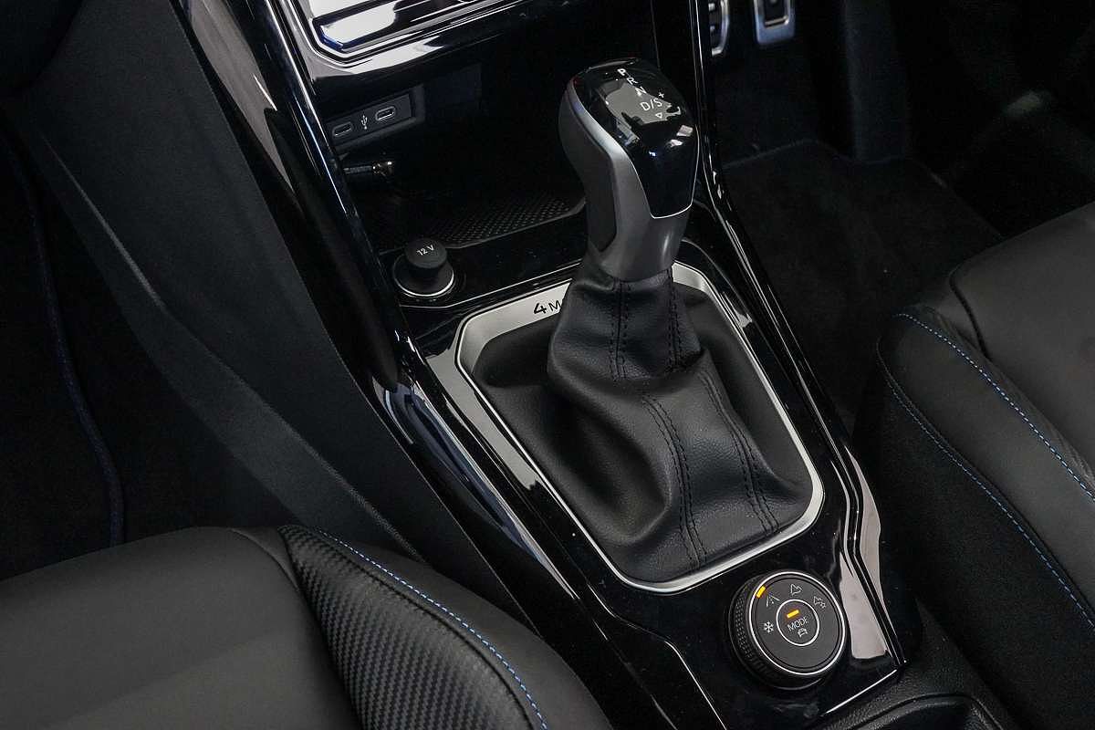 2025 Volkswagen T-Roc R D11