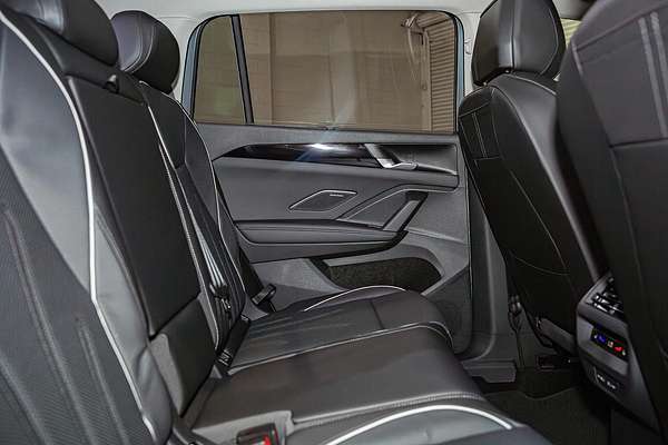 2025 Volkswagen Tayron 150TSI Elegance R4