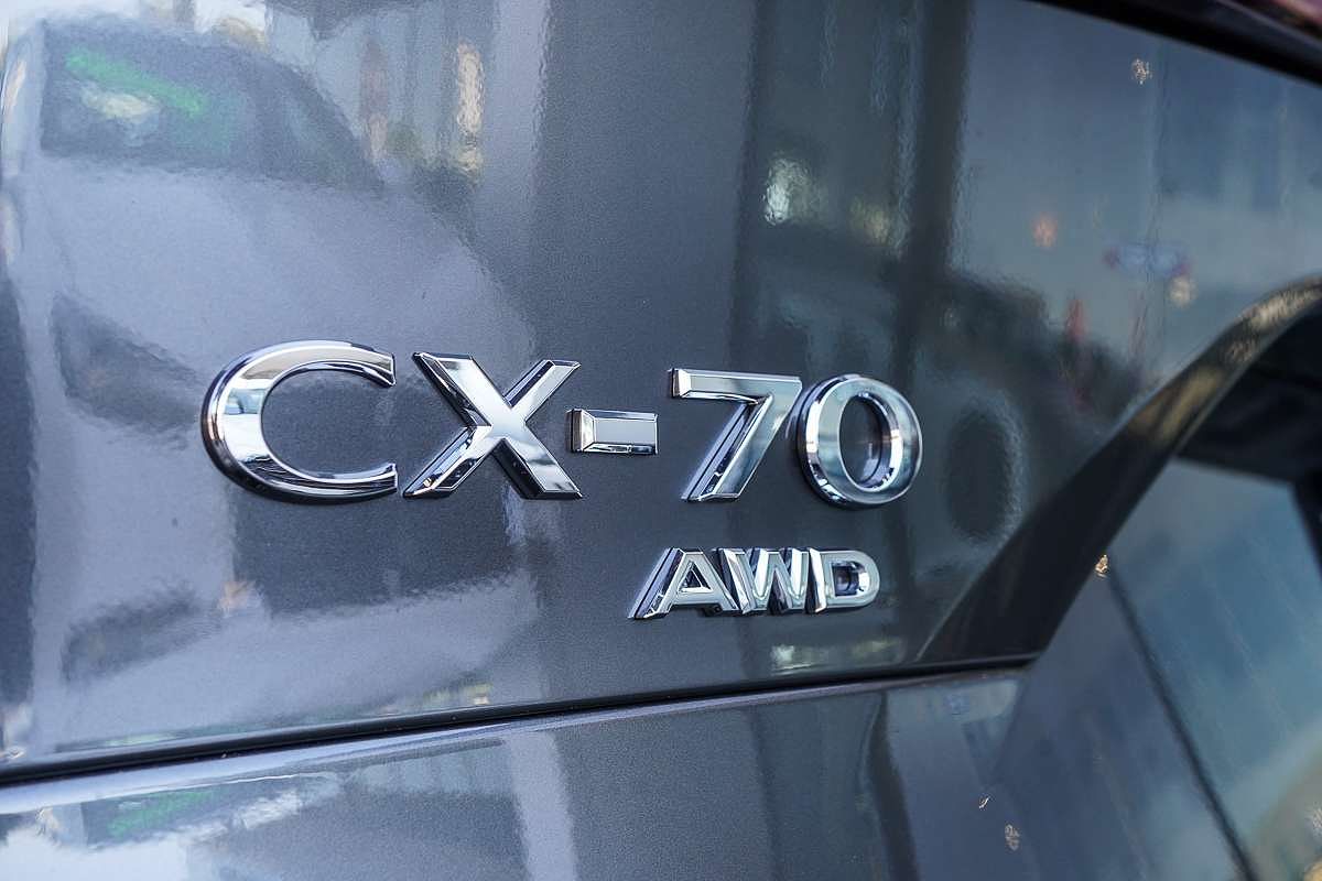 2025 Mazda CX-70 G50e GT KJ