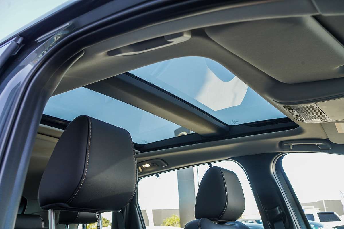 2025 Mazda CX-70 G50e GT KJ