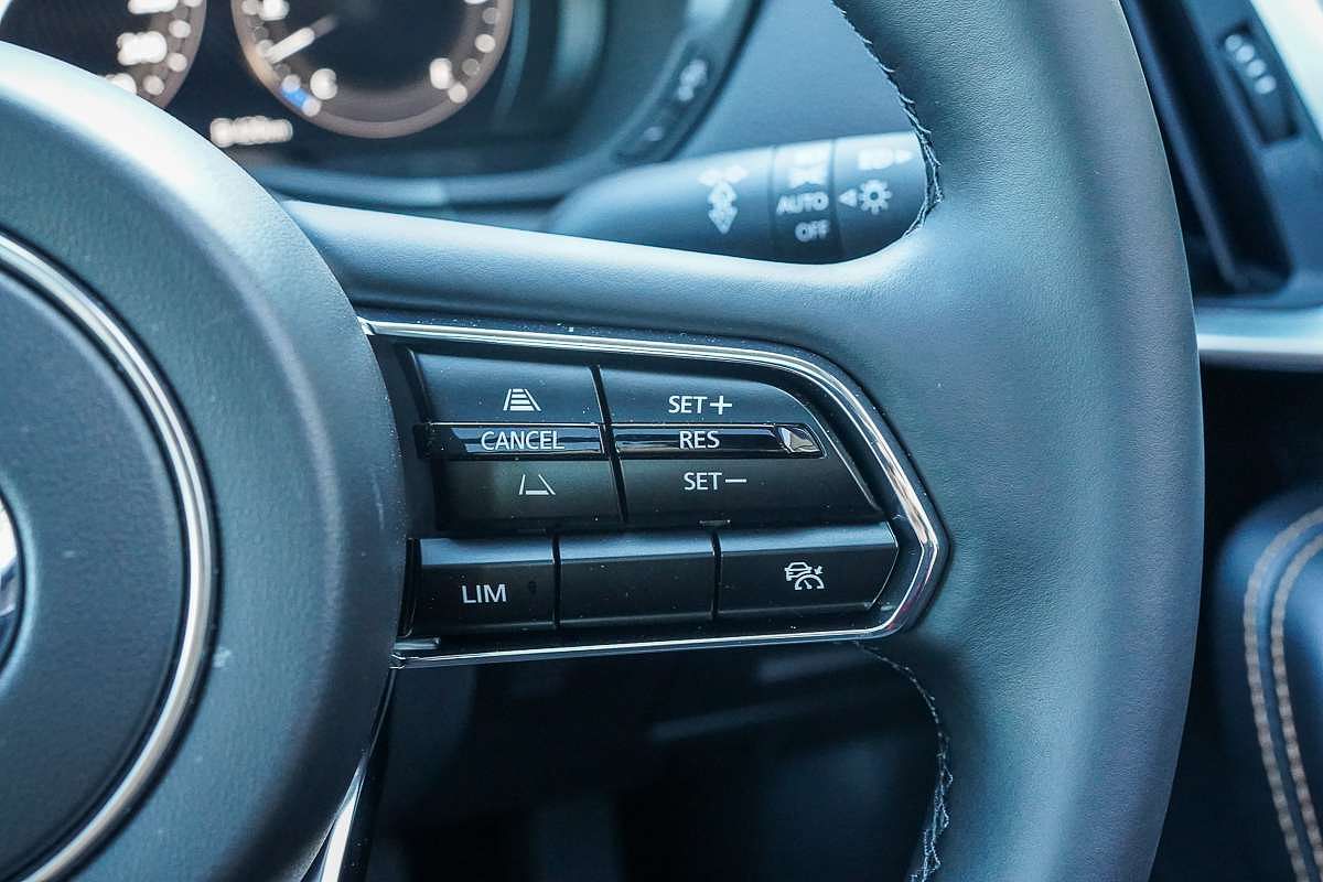 2025 Mazda CX-70 G50e GT KJ
