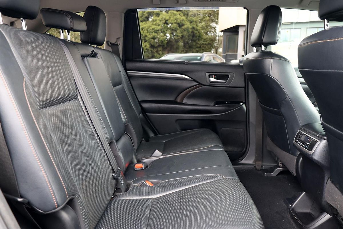 2018 Toyota Kluger Grande GSU55R