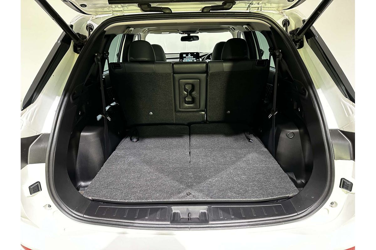 2022 Mitsubishi Outlander Exceed ZM