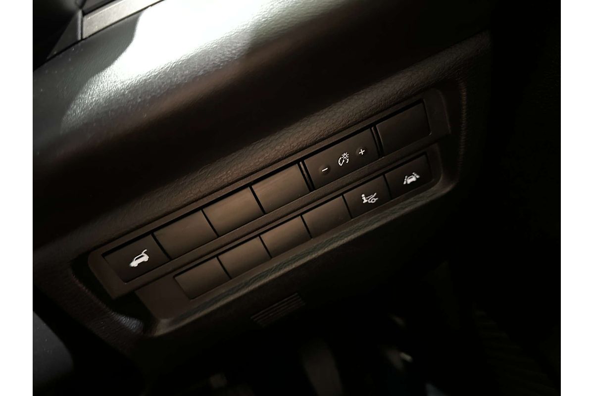 2022 Mitsubishi Outlander Exceed ZM