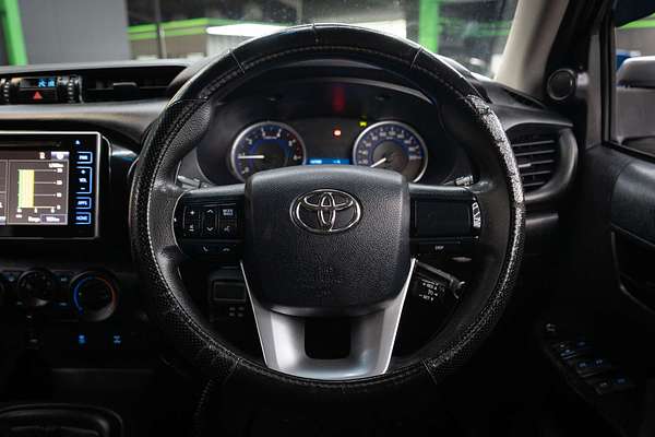 2015 Toyota Hilux SR GUN126R 4X4