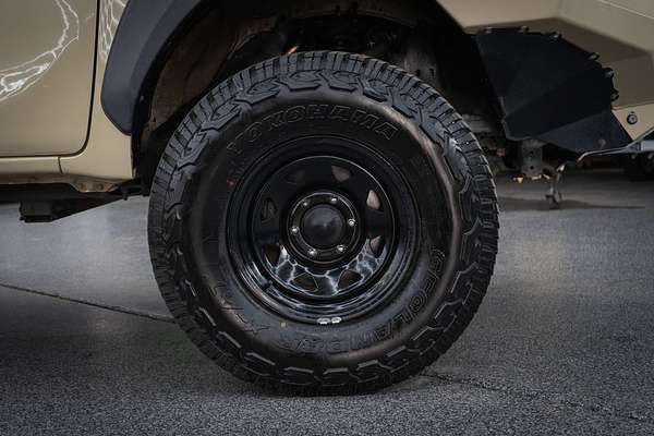 2015 Toyota Hilux SR GUN126R 4X4