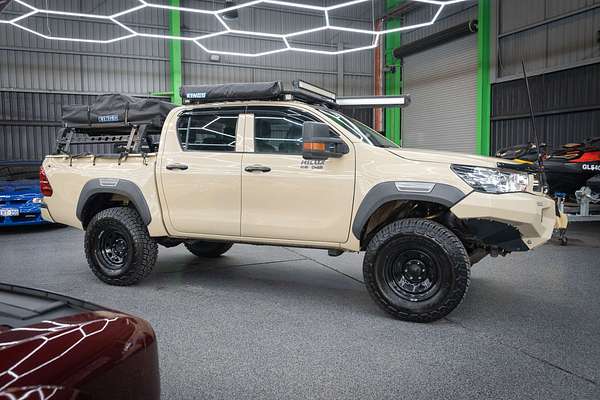 2015 Toyota Hilux SR GUN126R 4X4