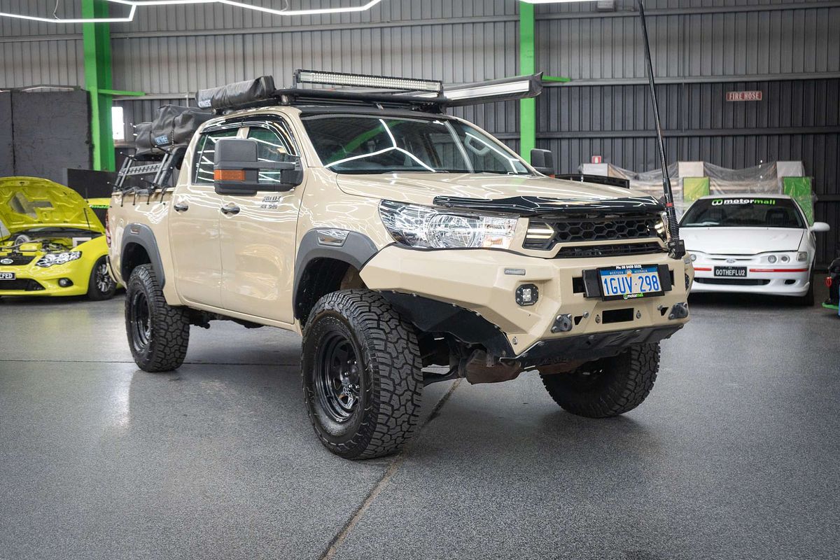 2015 Toyota Hilux SR GUN126R 4X4