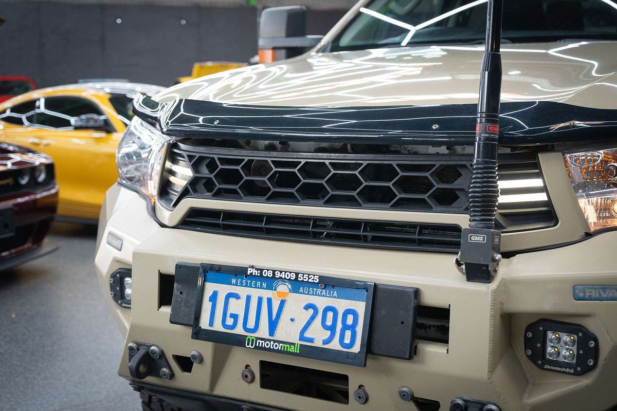 2015 Toyota Hilux SR GUN126R 4X4