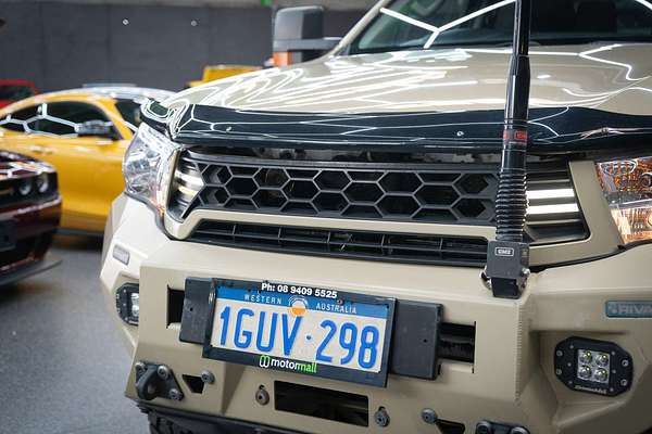 2015 Toyota Hilux SR GUN126R 4X4