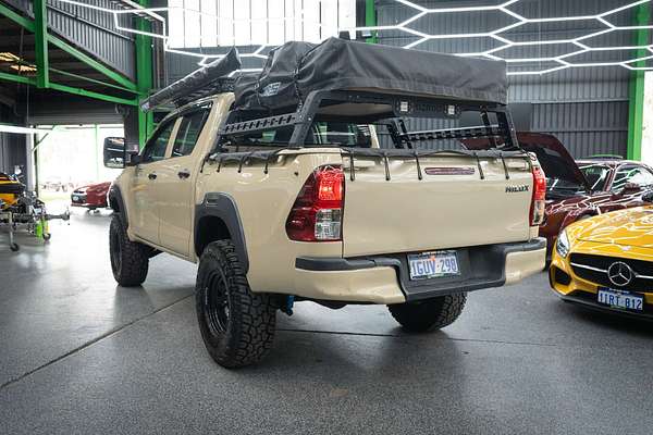 2015 Toyota Hilux SR GUN126R 4X4