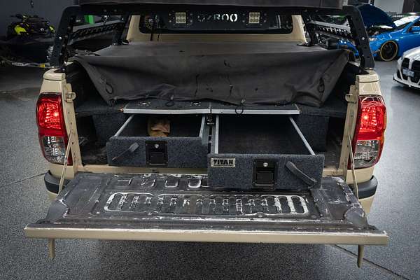 2015 Toyota Hilux SR GUN126R 4X4